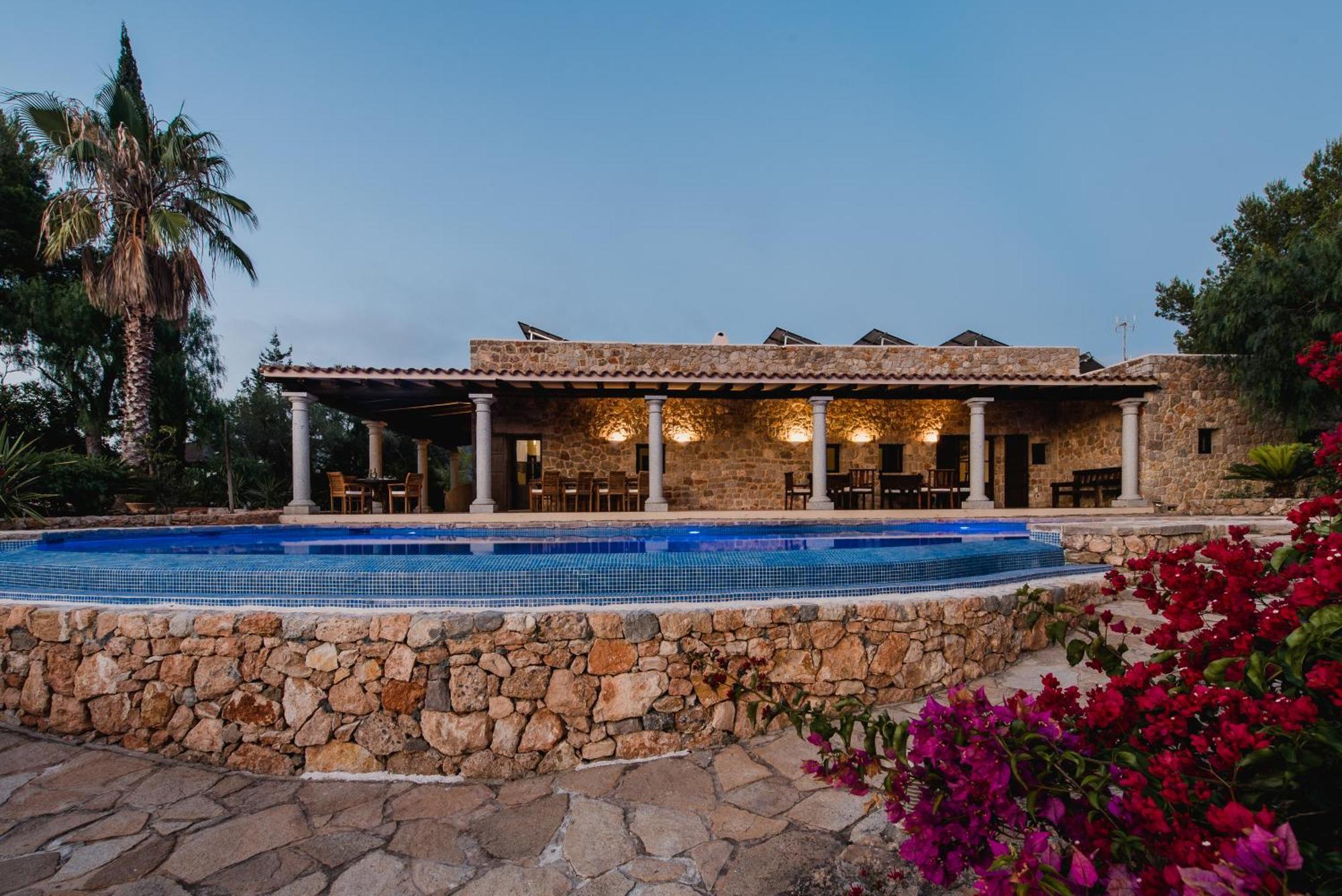 Villa & Guesthouse Paissa D'En Bernat Cala Tarida  Exterior foto